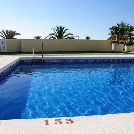 Beautiful 2-Bed Apartment In Estepona With Seaview Estepona