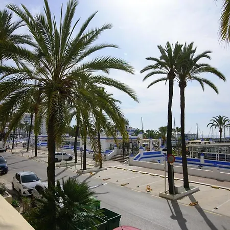 Beautiful 2-Bed Apartment In Estepona With Seaview
